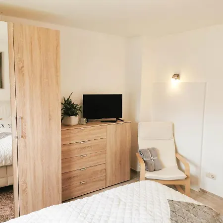 Haus Krokus Ostfriesland Apartment *